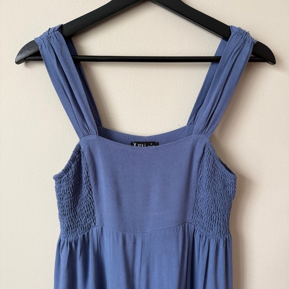 Women's V ery J Blue Sleeveless Wide Leg Square Neck Smocked Jumpsuit Size M - Picture 5 of 16